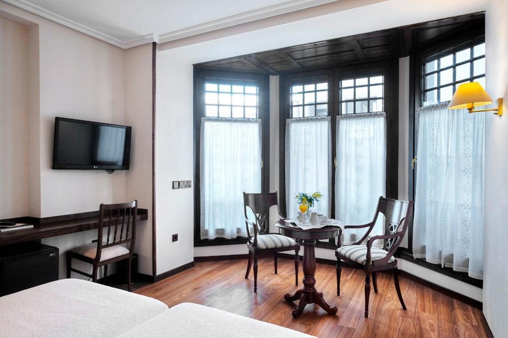 Palacio Arias Navia Zewnętrze zdjęcie